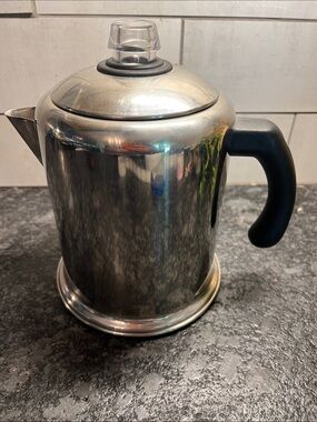 Farberware Stainless Steel 8 cup Stove Top Coffee Percolator - Looks almost new